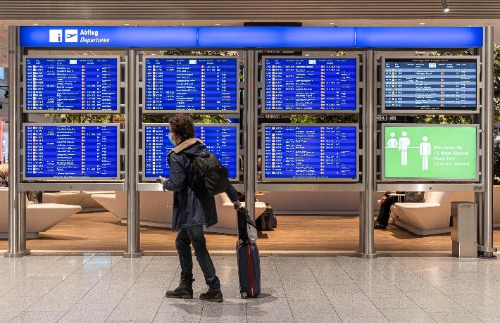 AB, aşı kimliklerine sınırlama getiriyor