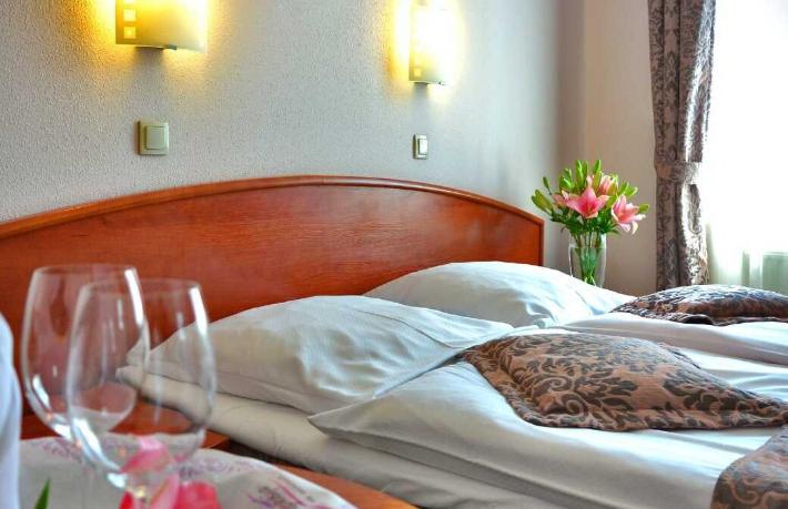 Belediye 71 odalı otelini kiralıyor