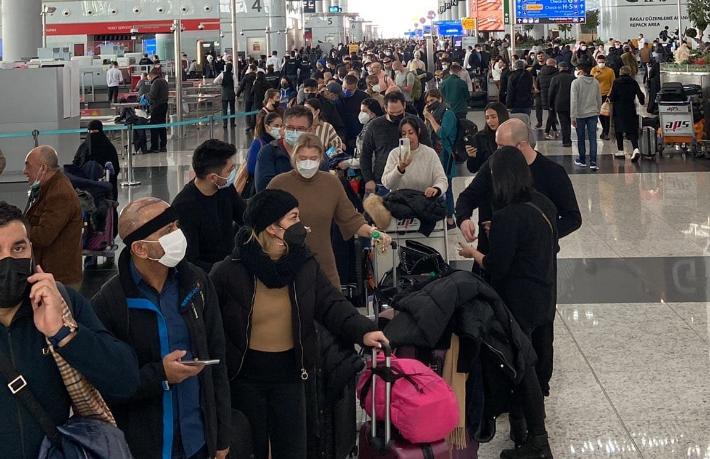 İstanbul Havalimanı’nda yolcular isyan etti