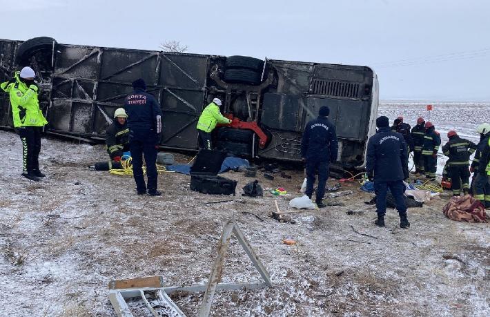 Kapadokya’ya giden tur otobüsü devrildi: 5 ölü, 42 yaralı