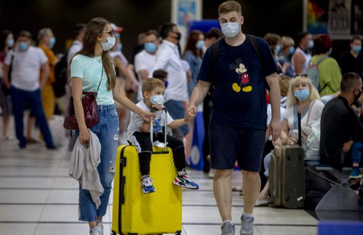 Rus büyükelçi sert çıktı... Bu yaz Rus turist beklemeyin, onlar Türkiye’ye gidecekler
