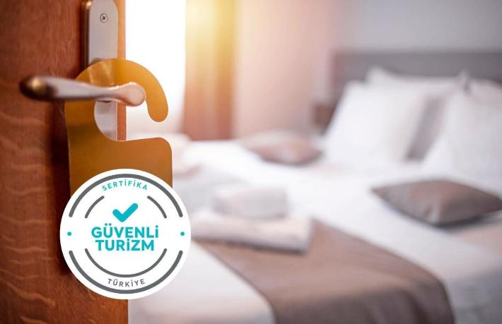 15 madde ‘Güvenli Turizm Sertifikası’ndan çıkarılıyor… İşte yeni kurallar