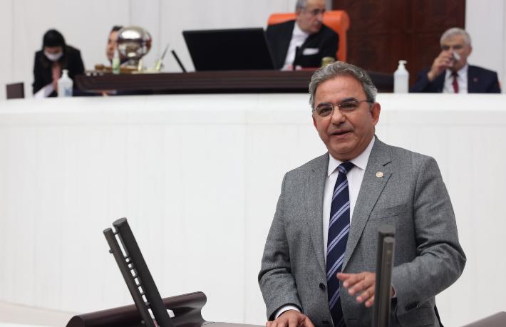Bakandan ses yok… Turizmcinin içini rahatlatacak bir ses verin