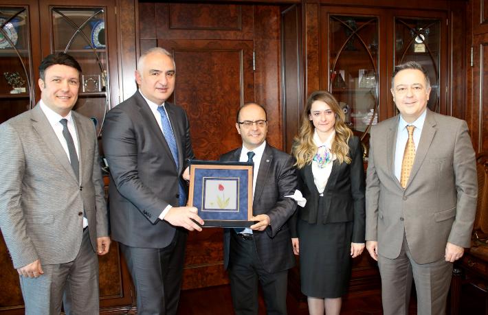 Skal İzmir’den Bakan Ersoy'a kongre teşekkürü
