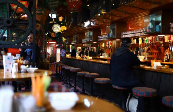 90’lı yılların efsanesi The English Pub geri döndü