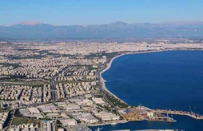Antalya'da turizm imarlı arsa satışa çıkarıldı