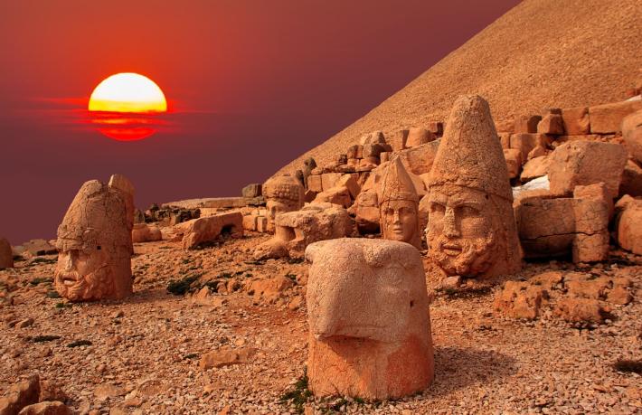 Nemrut Dağı’nda turizm sezonu açıldı