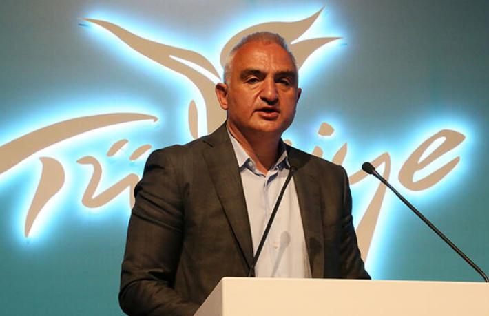 42 milyon turist, 35 Milyar Dolar gelir hedefimize sadığız... Bu krizden de en az hasarla çıkacağız
