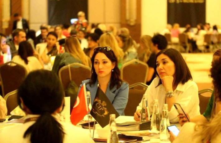 20 ülkeden 300 acente lüks turizm için Antalya'da buluştu