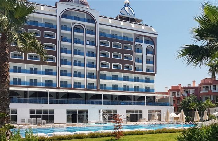 Alanya’da icradan satılık 5 yıldızlı otel