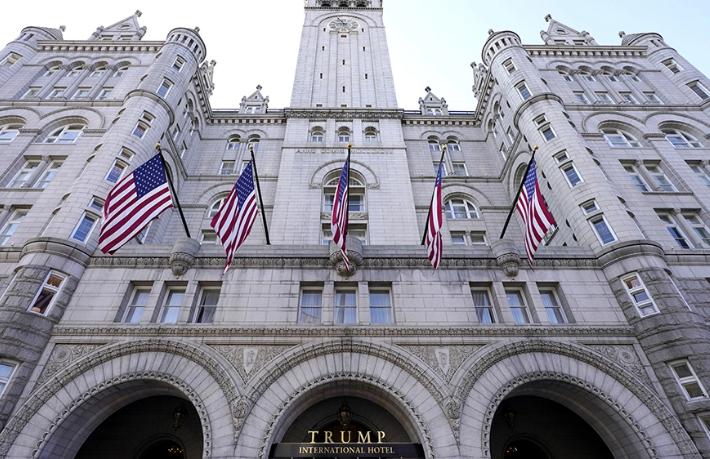 Pandemi kayıplarını telafi etti... Trump otelini 1,5 Milyar TL kârla sattı