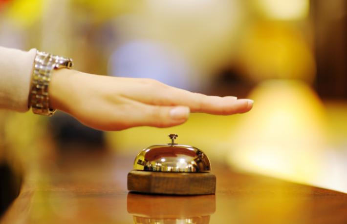 Adana'da 104 odalı otel yeni kiracısını arıyor