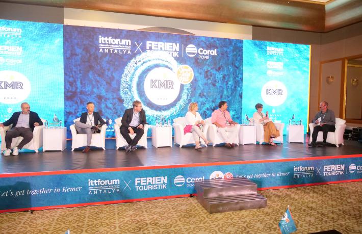 Ferien Touristik - Coral Travel Almanya, Avrupalı turizmcileri Kemer'de buluşturdu