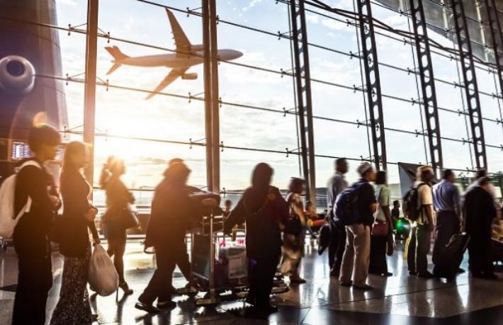 21 uçakla gittiler... Binlerce İsrailli turist Türkiye'den ayrıldı