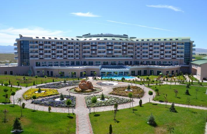 5 yıldızlı termal otel icradan satılıyor