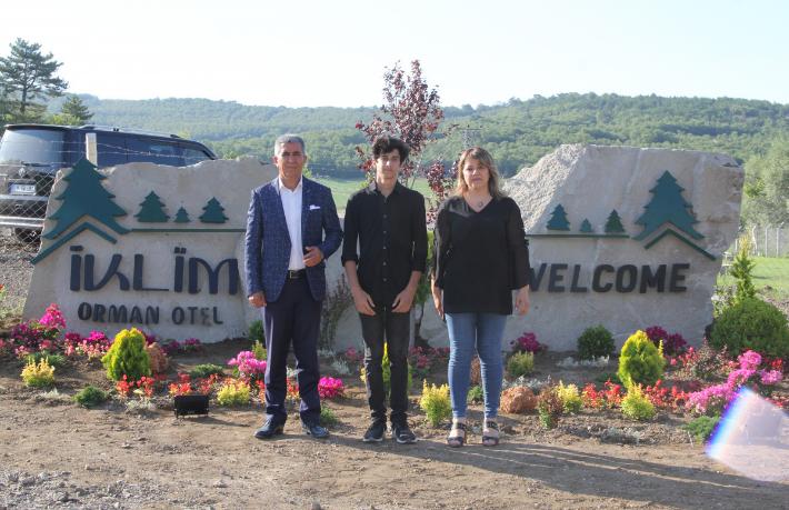 Çocukluk hayalini gerçekleştirdi, köyüne otel yaptı