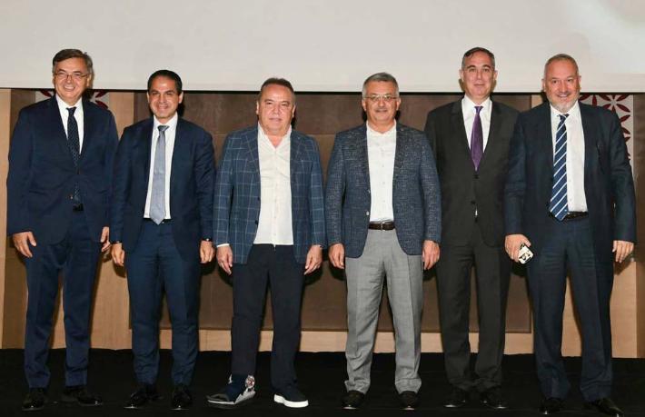 Turizmde kaliteli hizmet veriyoruz… Günlük 88 bin turist ile rekor kırdık