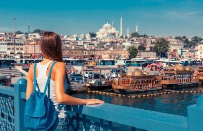 İstanbul'a 6 ayda gelen turist sayısı açıklandı