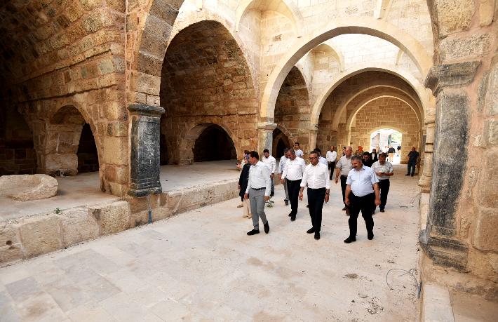 Turizm projeleriyle dünya sahnesine taşınıyor