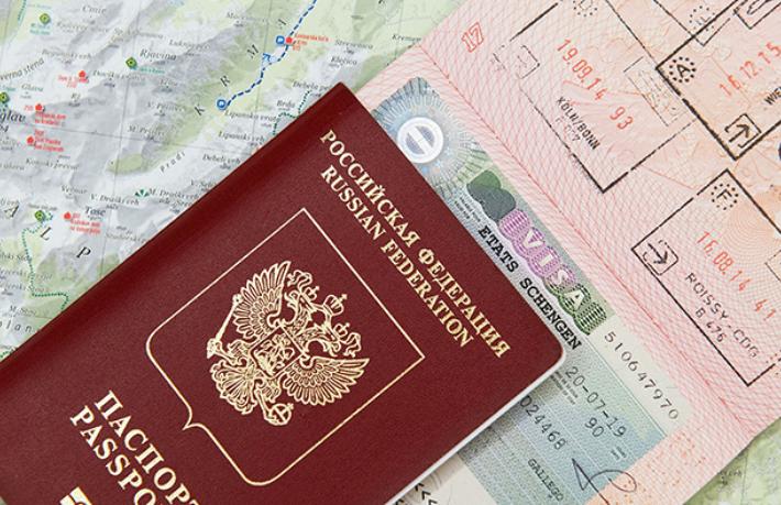 AB: Ruslar için vize fiyatı ikiye katlansın