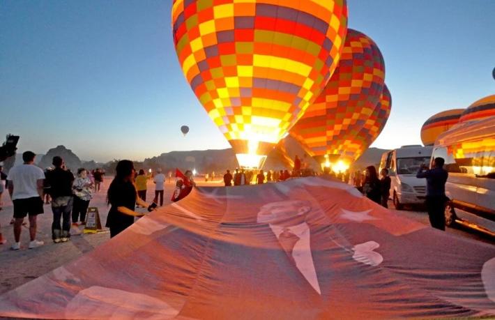 Kapadokya'da balonlar 30 Ağustos için havalandı