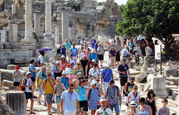 İzmir turizminde sevindiren artış... Kent, 2019 rakamlarını geçti