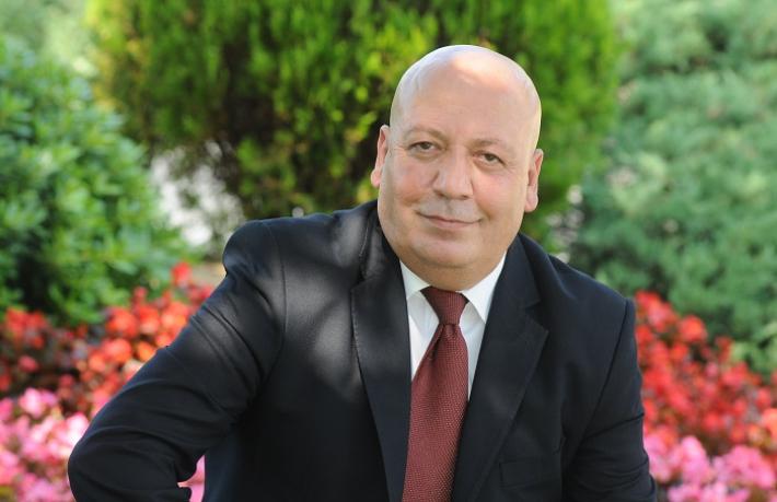 O devasa oteller beton yığınına dönüşmeden... Sektör istihdam sorununu çözmelidir