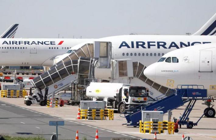Air France uçuşların yarısını iptal etti