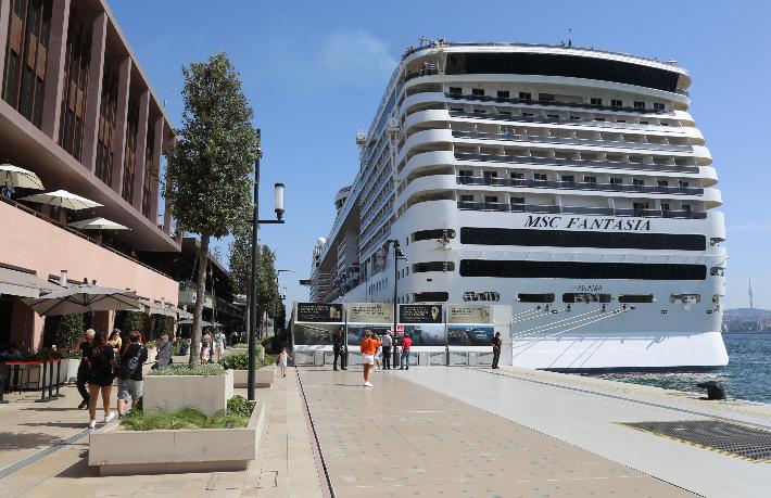 cruise gemisi istanbul'da