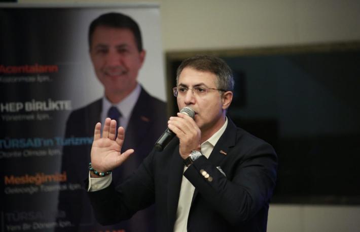 Ali Bilir İstanbul'da acentelere seslendi... Mazeret değil çözüm üreteceğiz