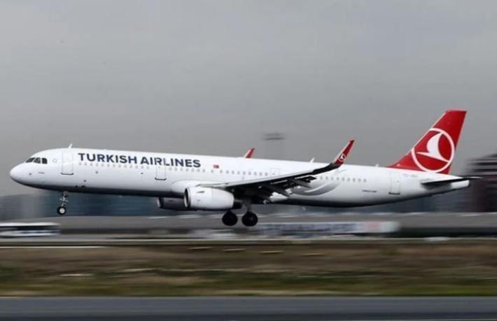 Uçakta rötar kavgası... Polis çağrıldı