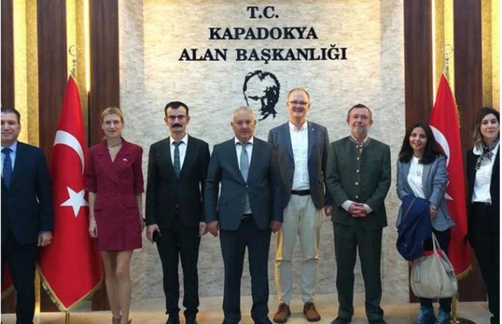 Alan Başkanlığı da bunu yaparsa... ‘UNESCO heyeti’ dediler turist kafilesi çıktı