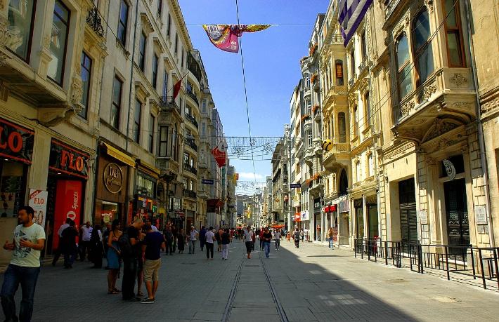 Taksim'deki oteller açıkladı... Rezervasyon iptali yok