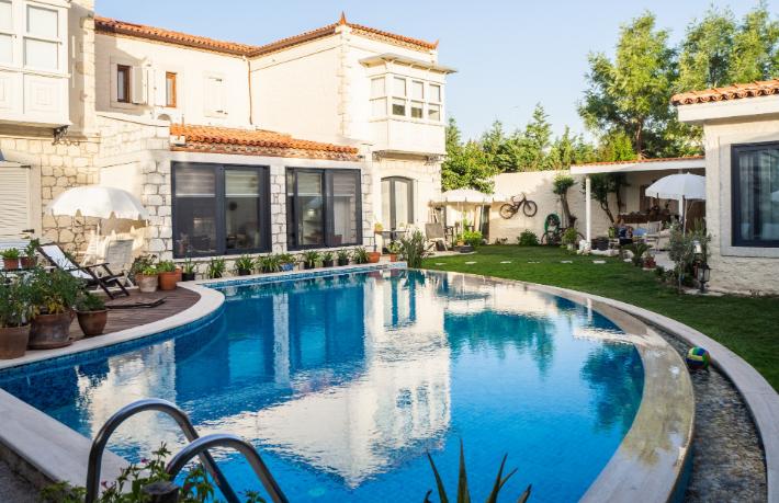 5 yıldızlı otellerin ardından apartları da doldurdular