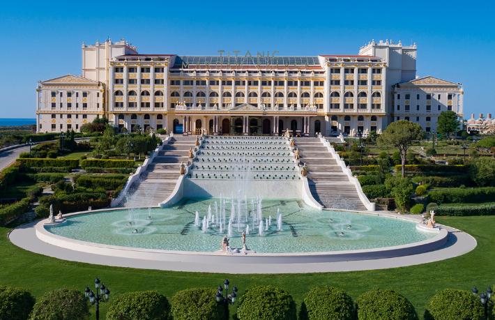Titanic Mardan Palace, voleybol takımlarına ev sahipliği yapıyor