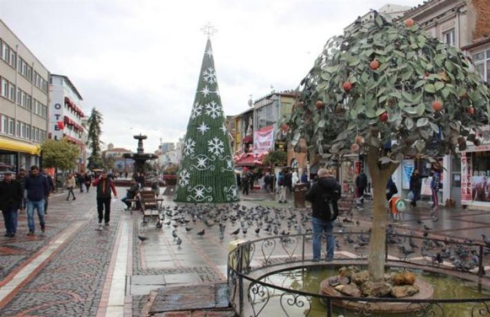 Bulgarlar Edirne'ye akın etti... Tüm oteller ve restoranlar yüzde yüz dolu