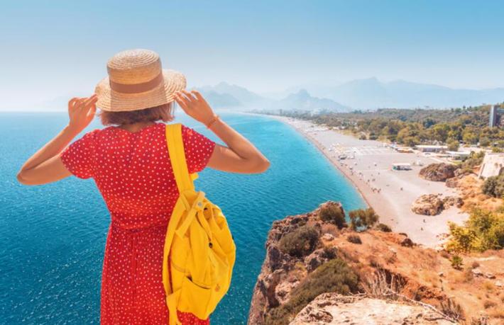 Pandemi, dünya turizmini 10 yıl geri götürdü