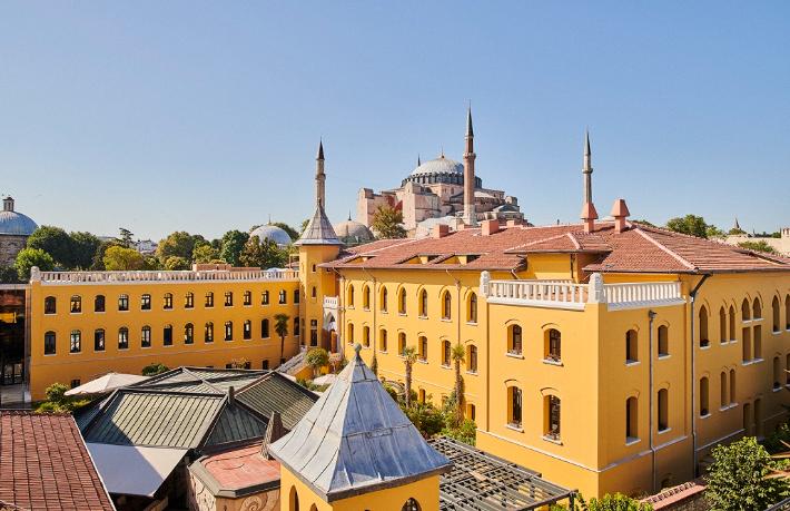 Four Seasons'tan 'Eda Taşpınar' açıklaması