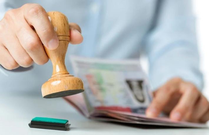 Pasaportta harç farkı krizi sona erdi