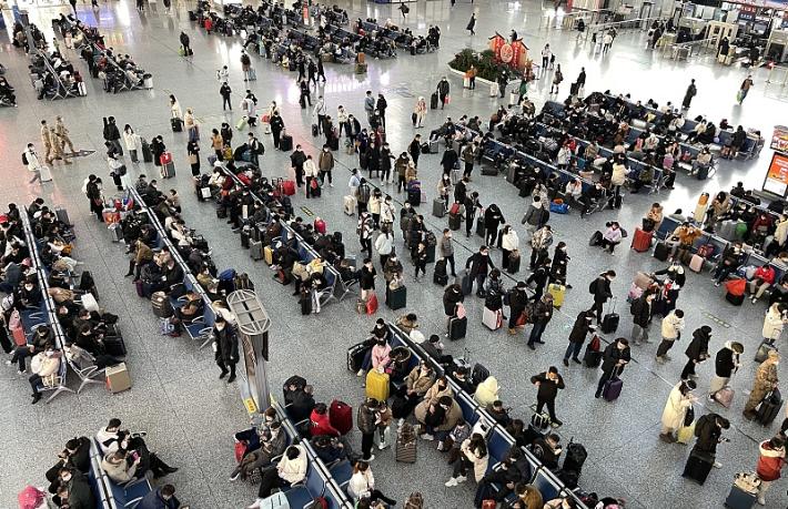 Çin’de ‘Bahar Bayramı’nda 480 milyon yolcu seyahat etti