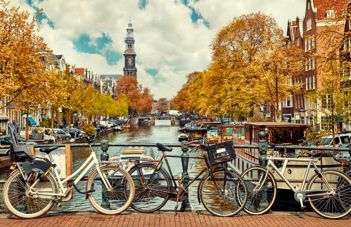 Amsterdam turist otobüslerine yasak getirdi