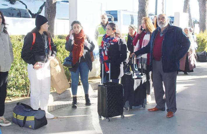 İlk depremzede grubu otellere yerleşti... 20 bin oda hazır