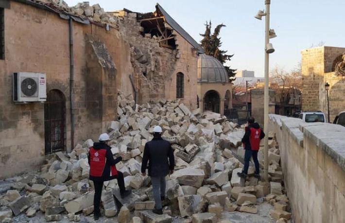 Depremde hasar gören kültürel miraslar restore ediliyor 