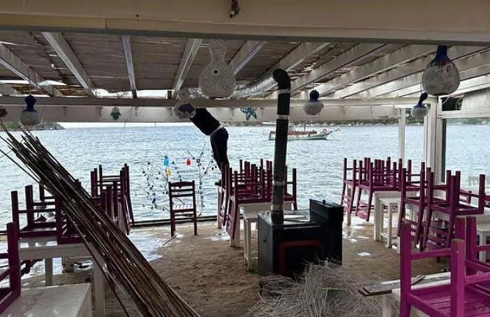 Bodrum'u fırtına vurdu