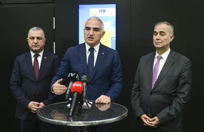 Bakan Ersoy açıkladı... Rezervasyonlar hızlı bir şekilde artmaya başladı