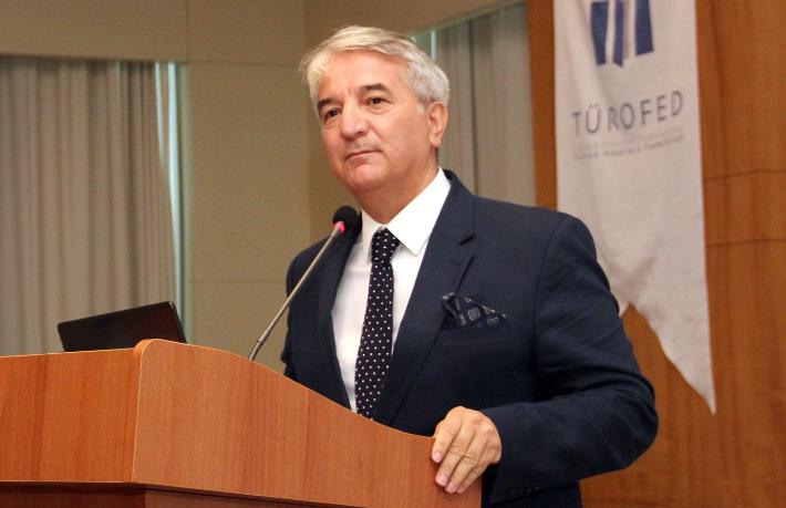 Mehmet İşler'den 'Bankalar turizm sektörüne kredi vermiyor' tepkisi