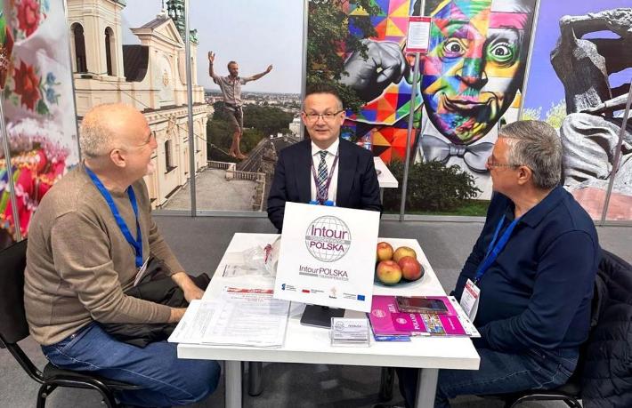 Kemer'den Azerbaycan'a turizm çıkarması