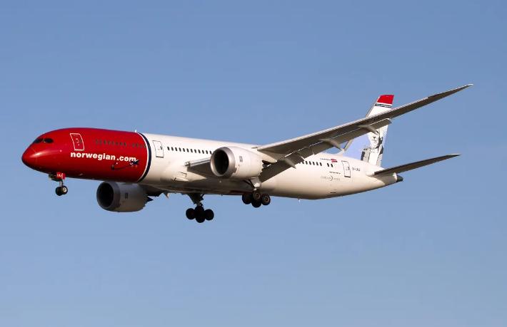 Norwegian Air ilk uçuşunda 156 turist getirdi