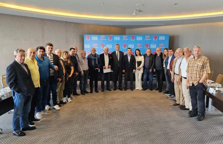 Sururi Çorabatır: Beni buralara Antalya getirdi, bu şehre borcum var