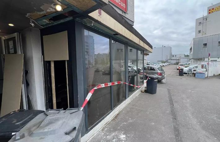 Türk seyahat acentesi kundaklandı